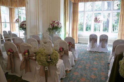 Warren House Kingston upon Thames (Greater London)