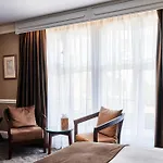 Warren House Hotel