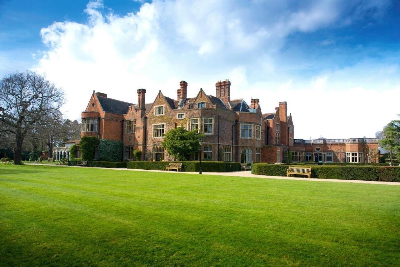 Warren House Kingston upon Thames (Greater London)