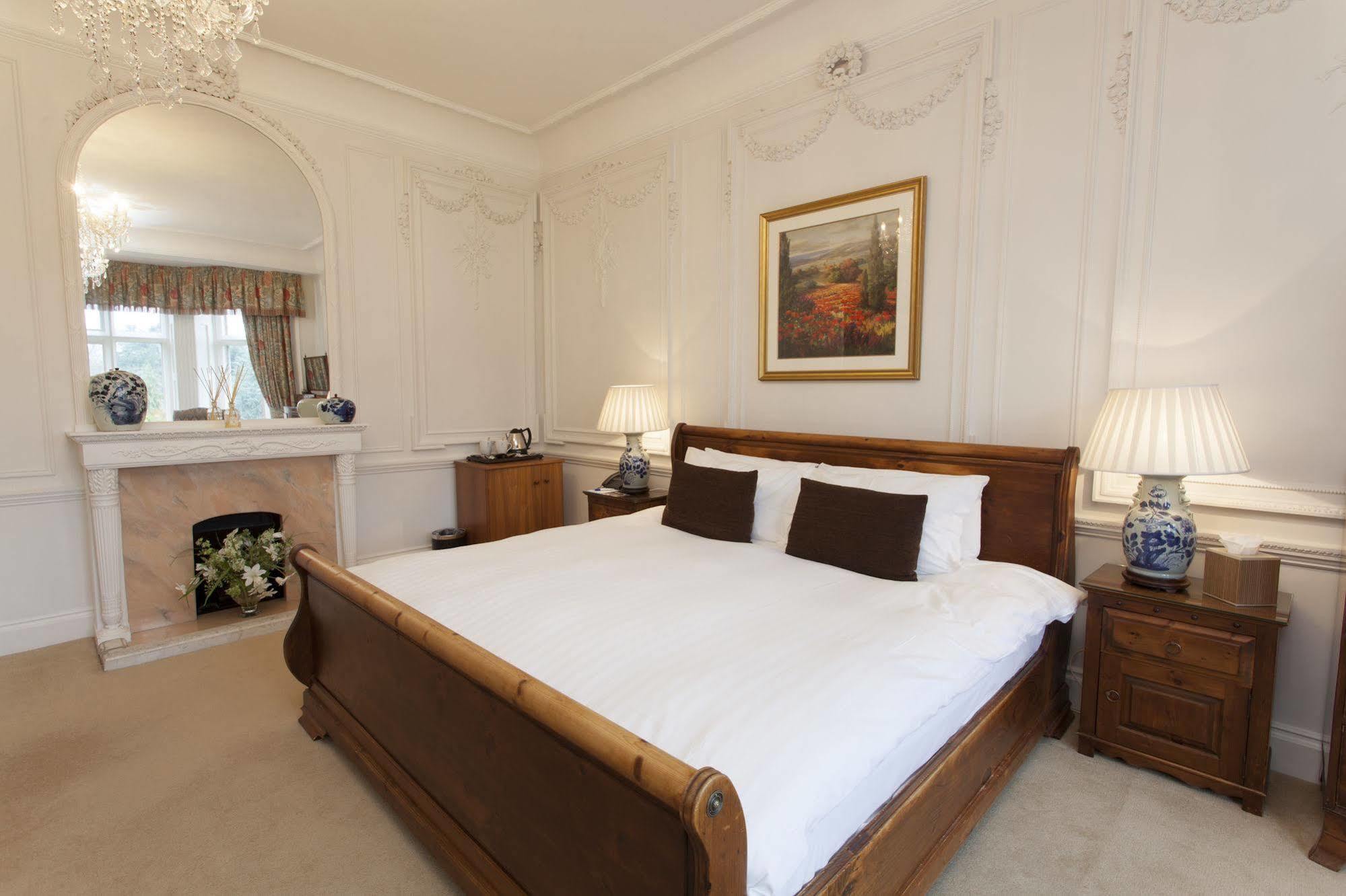 Warren House Hotel